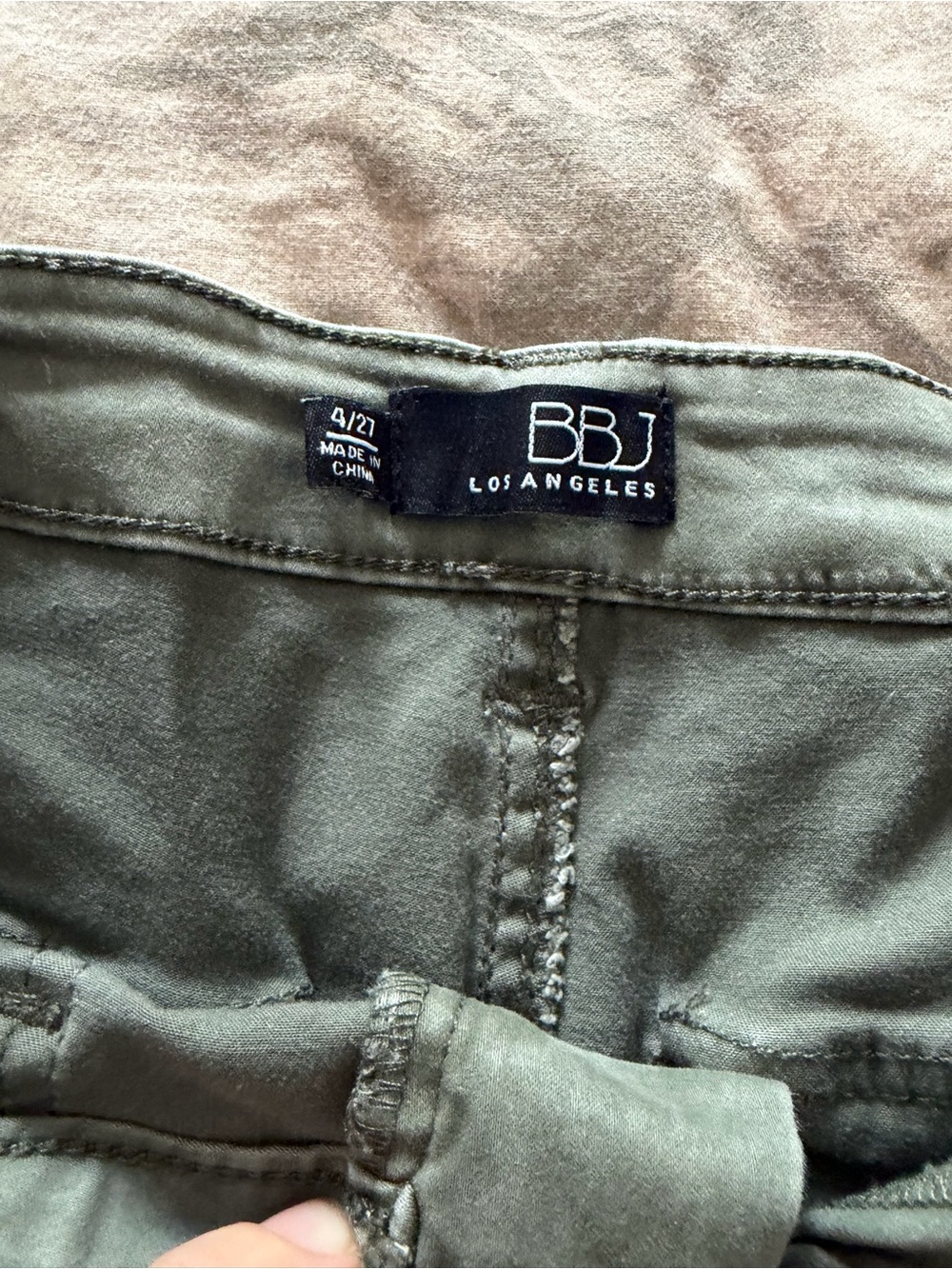 BBJ Los Angeles Olive Green Cropped Pants